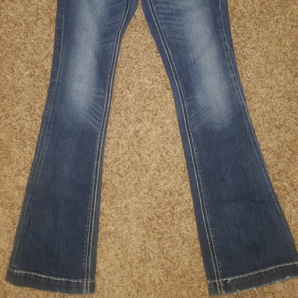 Maurices Jeans - Picture 2 of 4